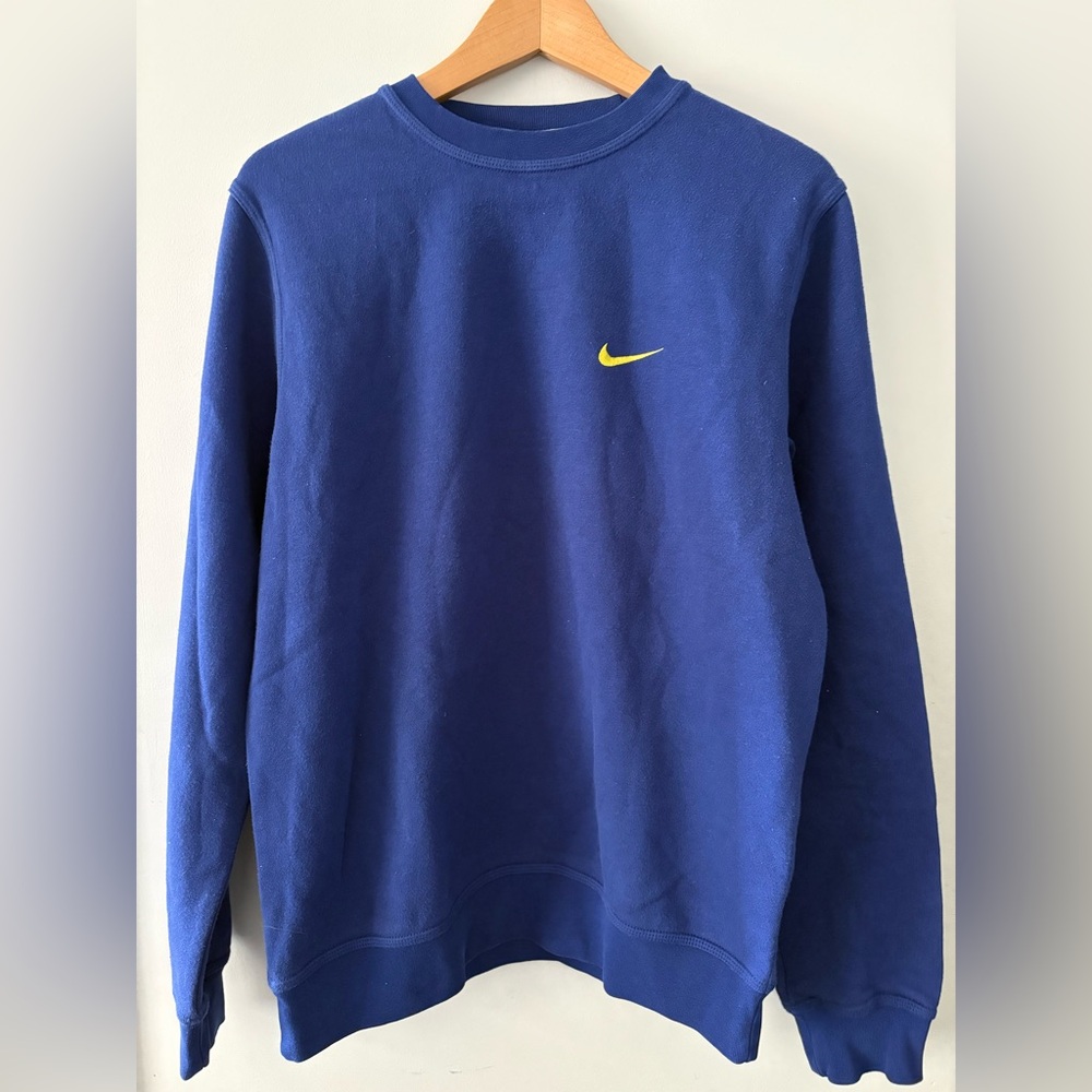 Nike Classic Fleece Sweatshirt